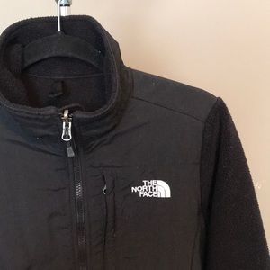 Black North Face Denali jacket